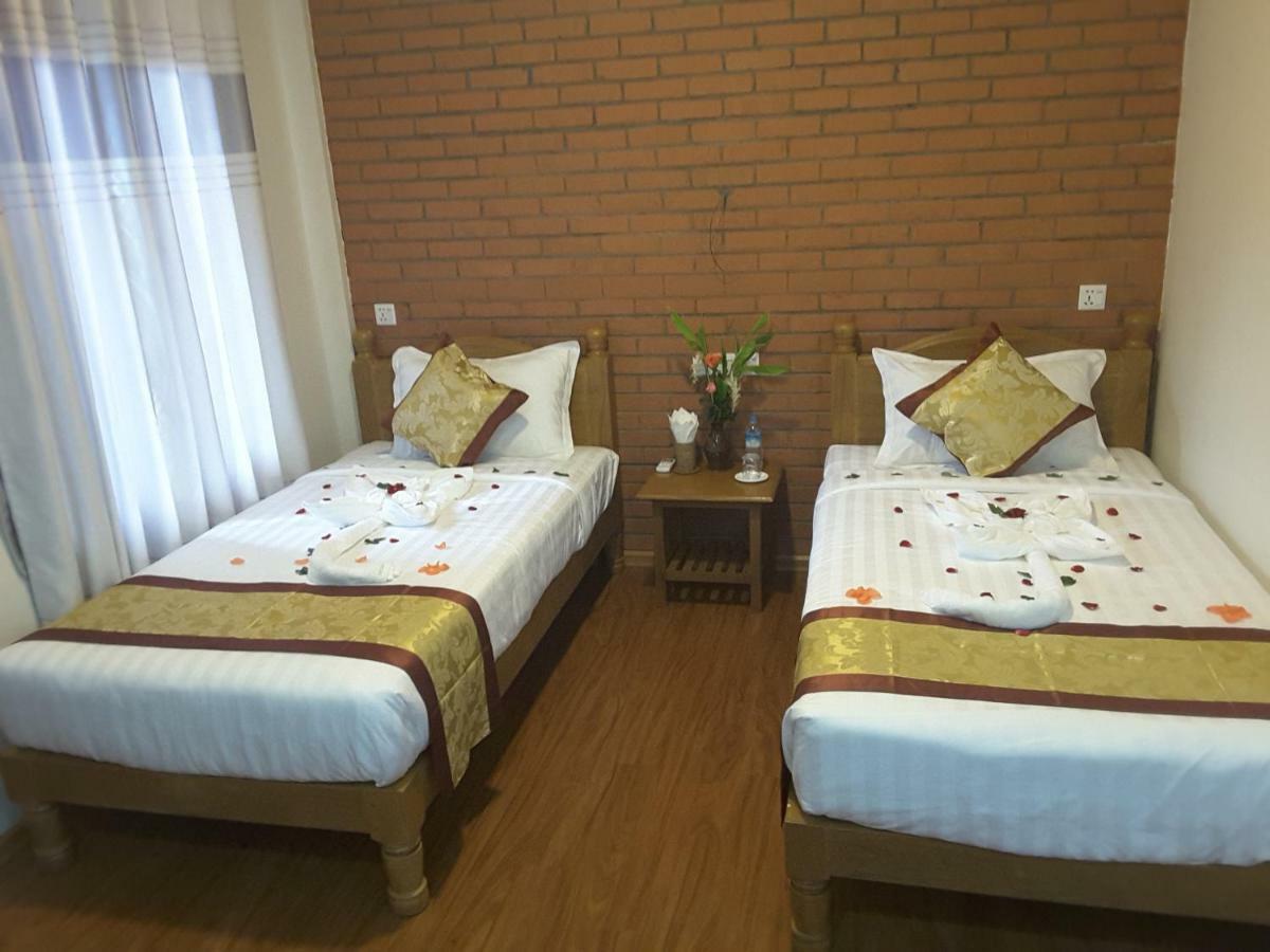 A Little Bit Of Bagan Hotel エクステリア 写真