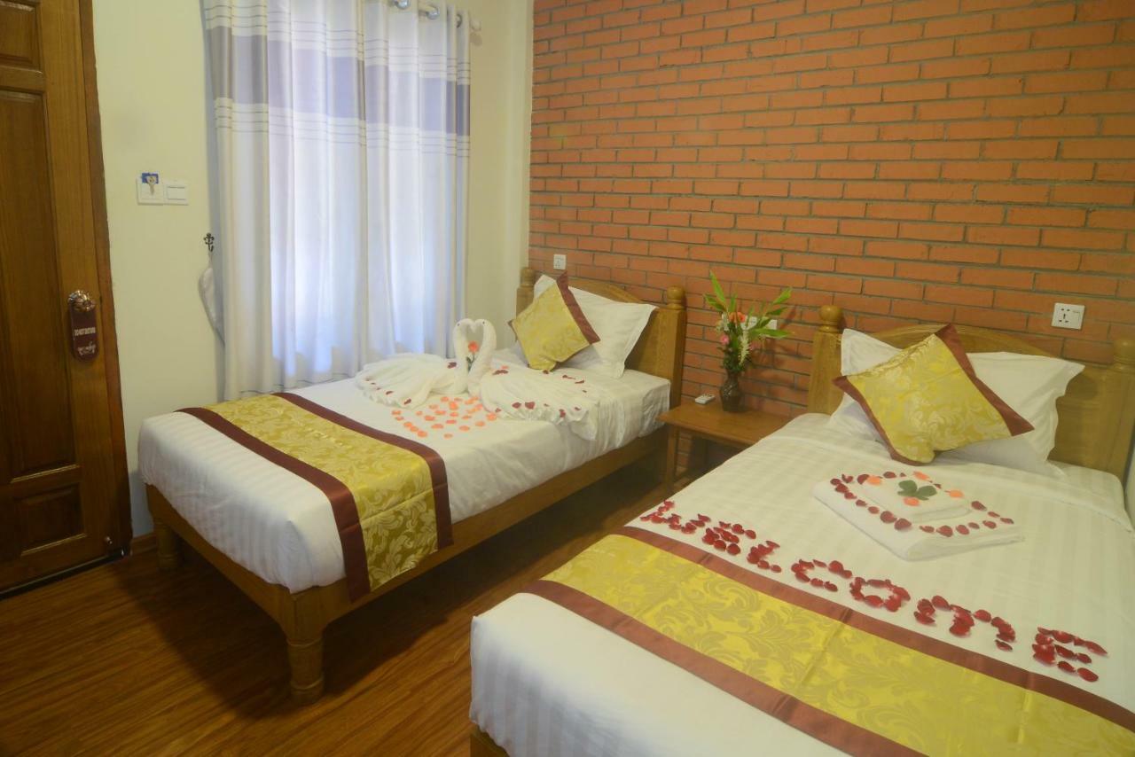 A Little Bit Of Bagan Hotel エクステリア 写真
